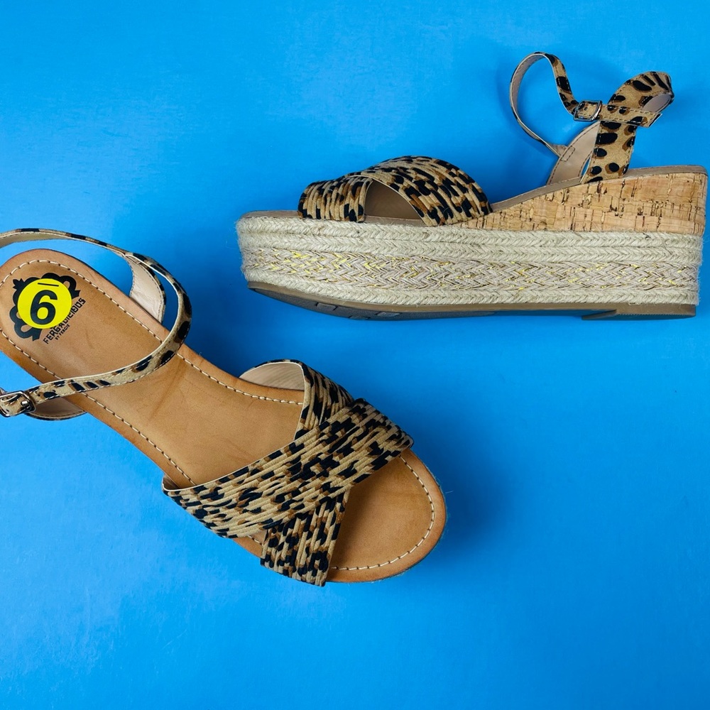 Fergalicious Women’s Beautiful Pardy Espadrille Platform Sandals Size 9M